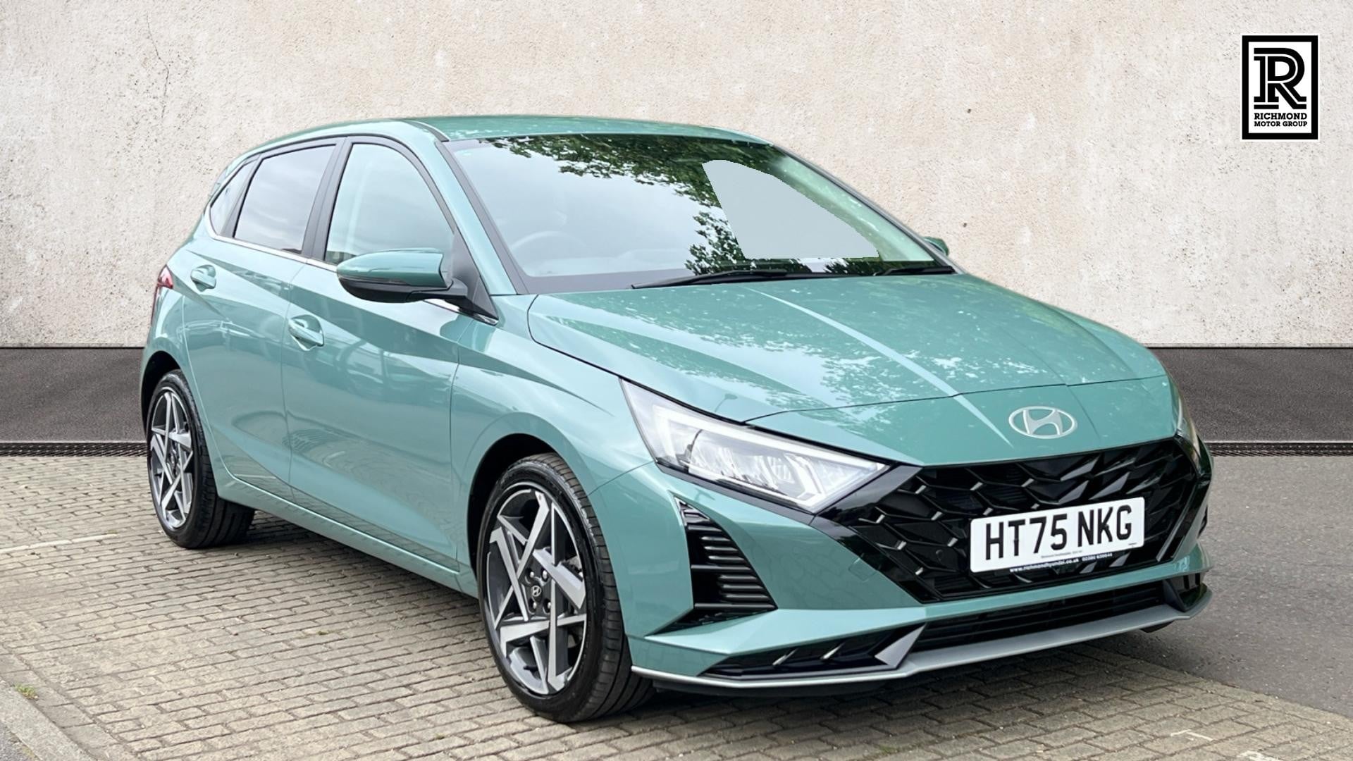 Main listing image - Hyundai i20
