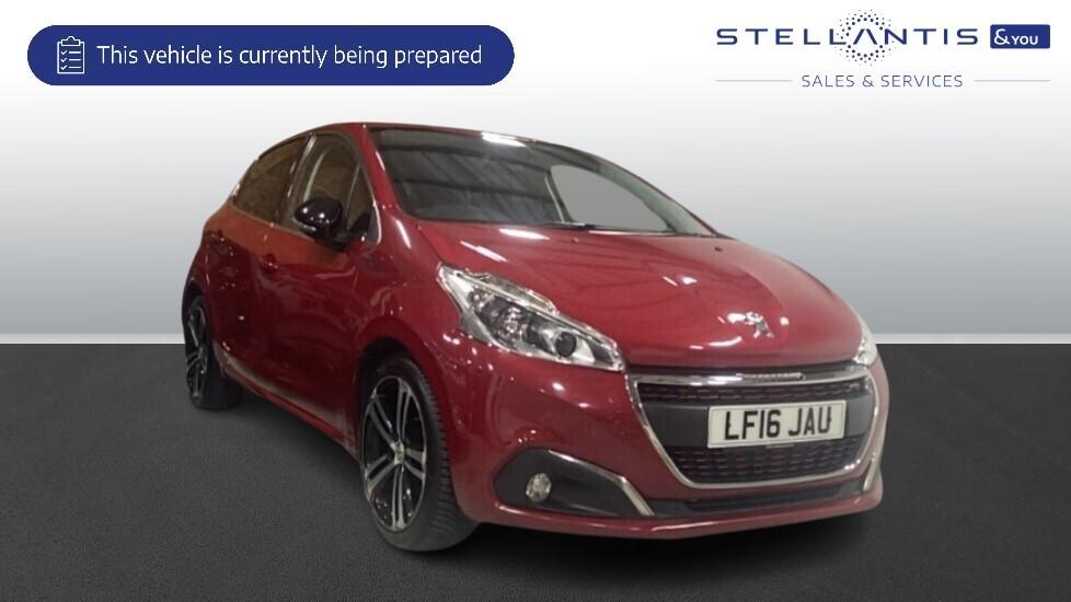 Main listing image - Peugeot 208