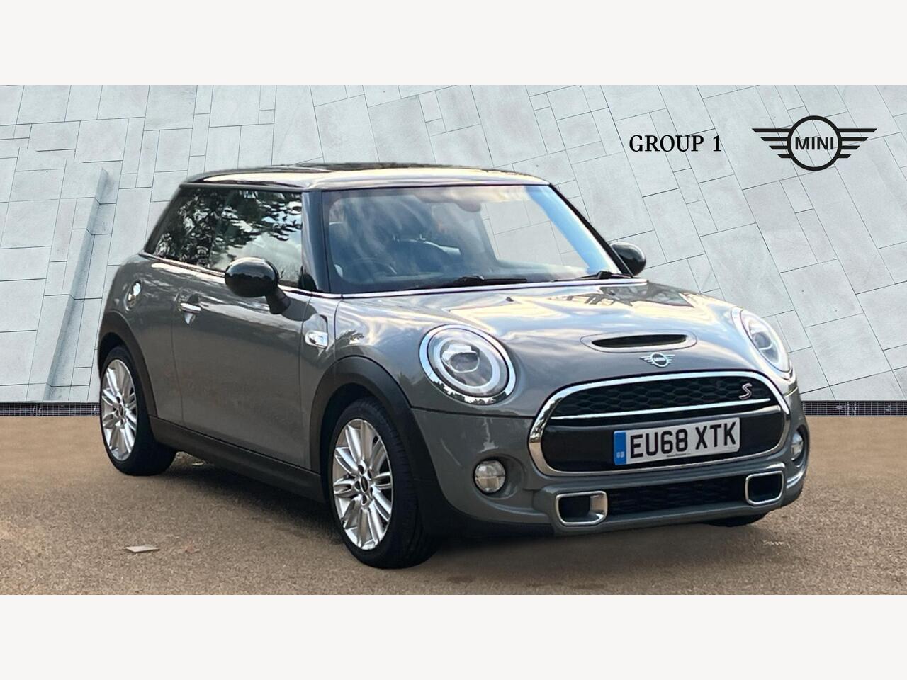 Main listing image - MINI Hatchback