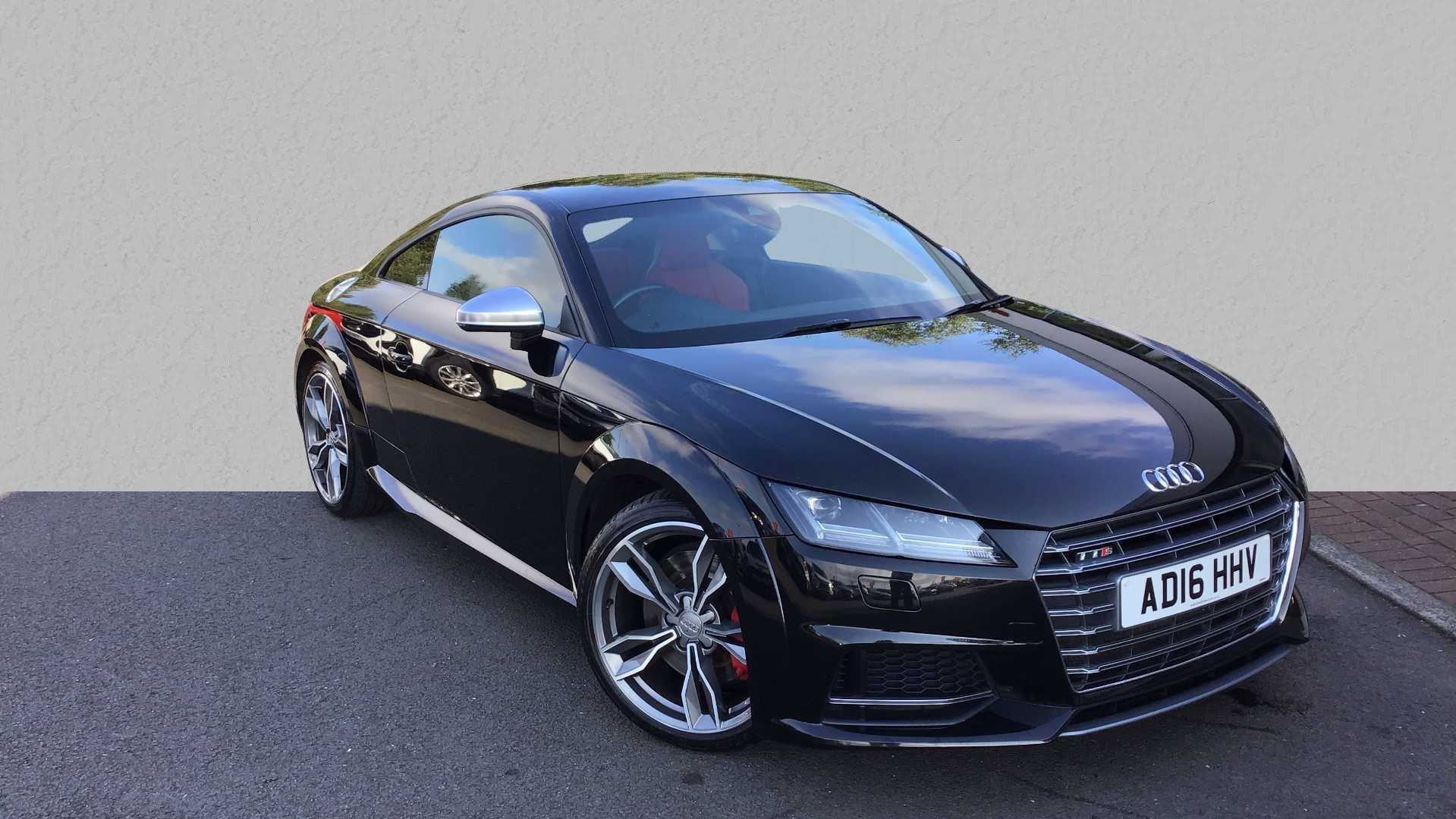 Main listing image - Audi TT S