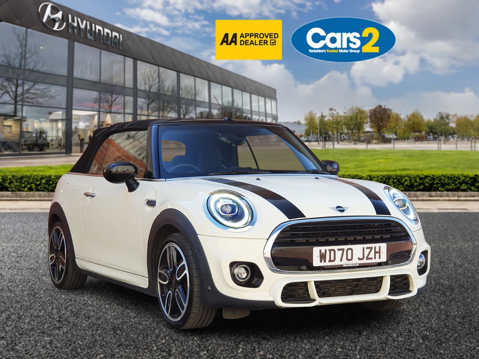 Main listing image - MINI Convertible