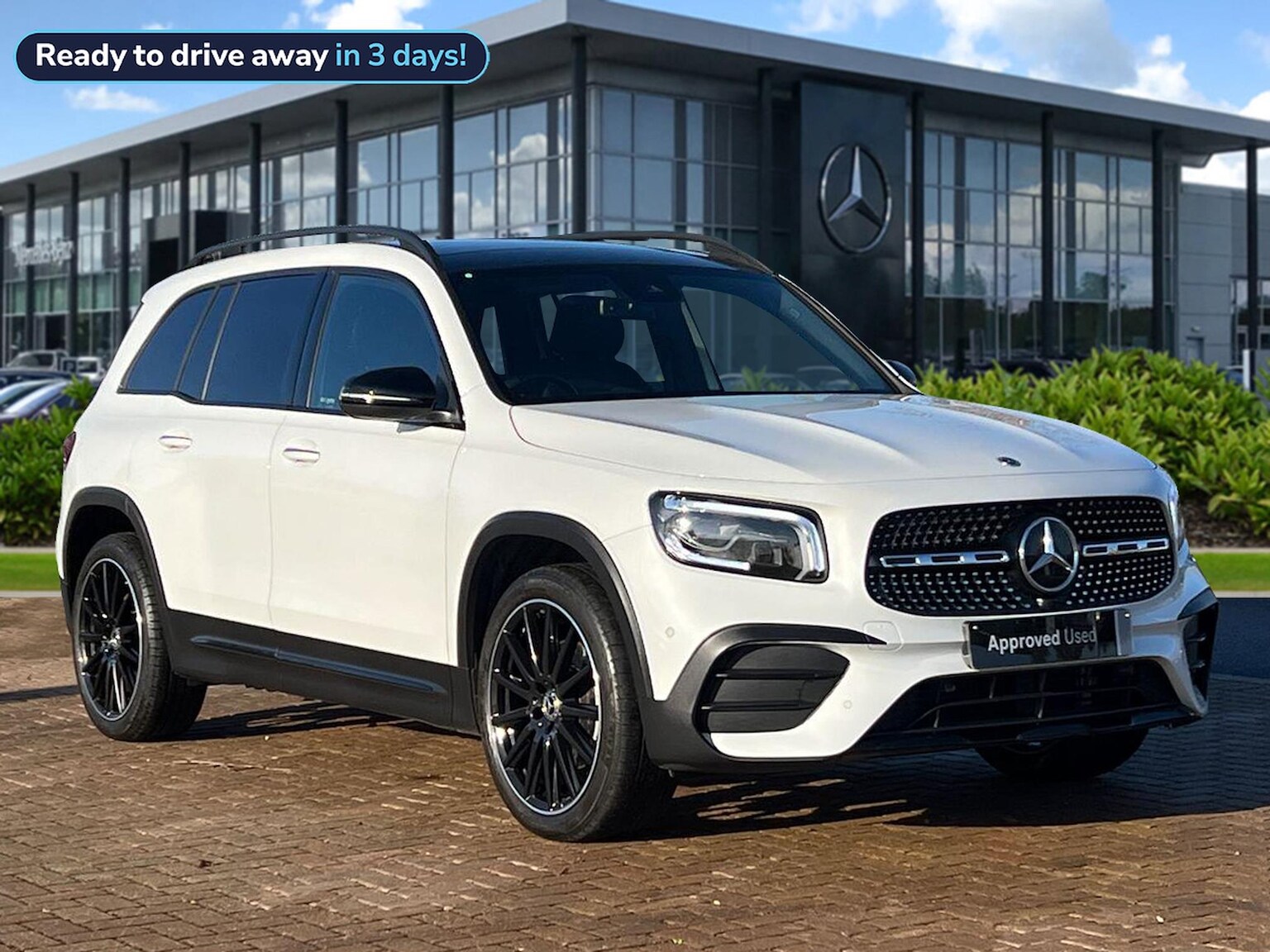 Main listing image - Mercedes-Benz GLB