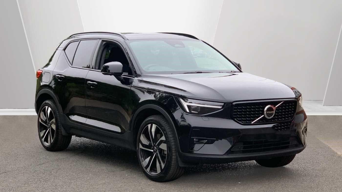 Main listing image - Volvo XC40
