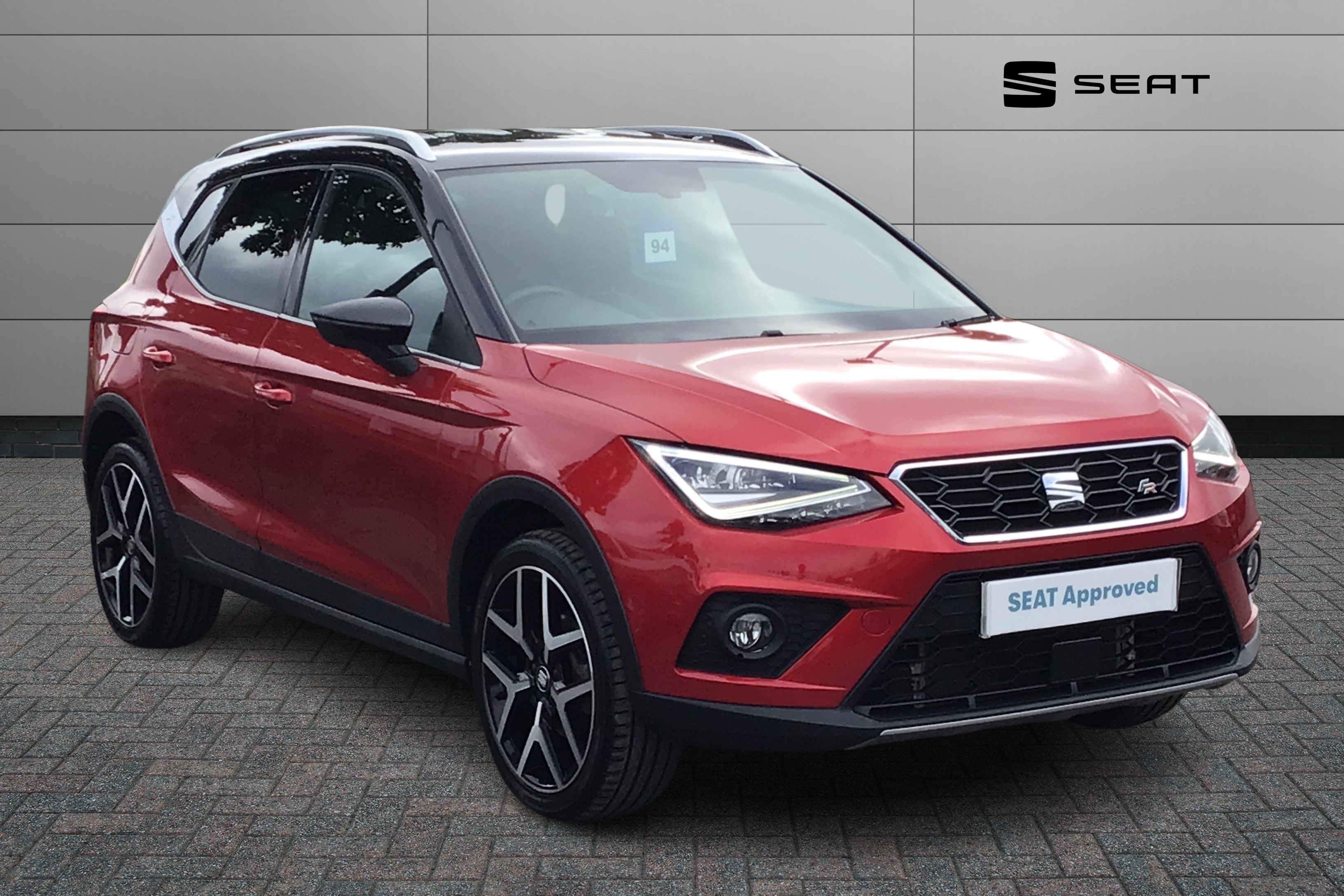 Main listing image - SEAT Arona