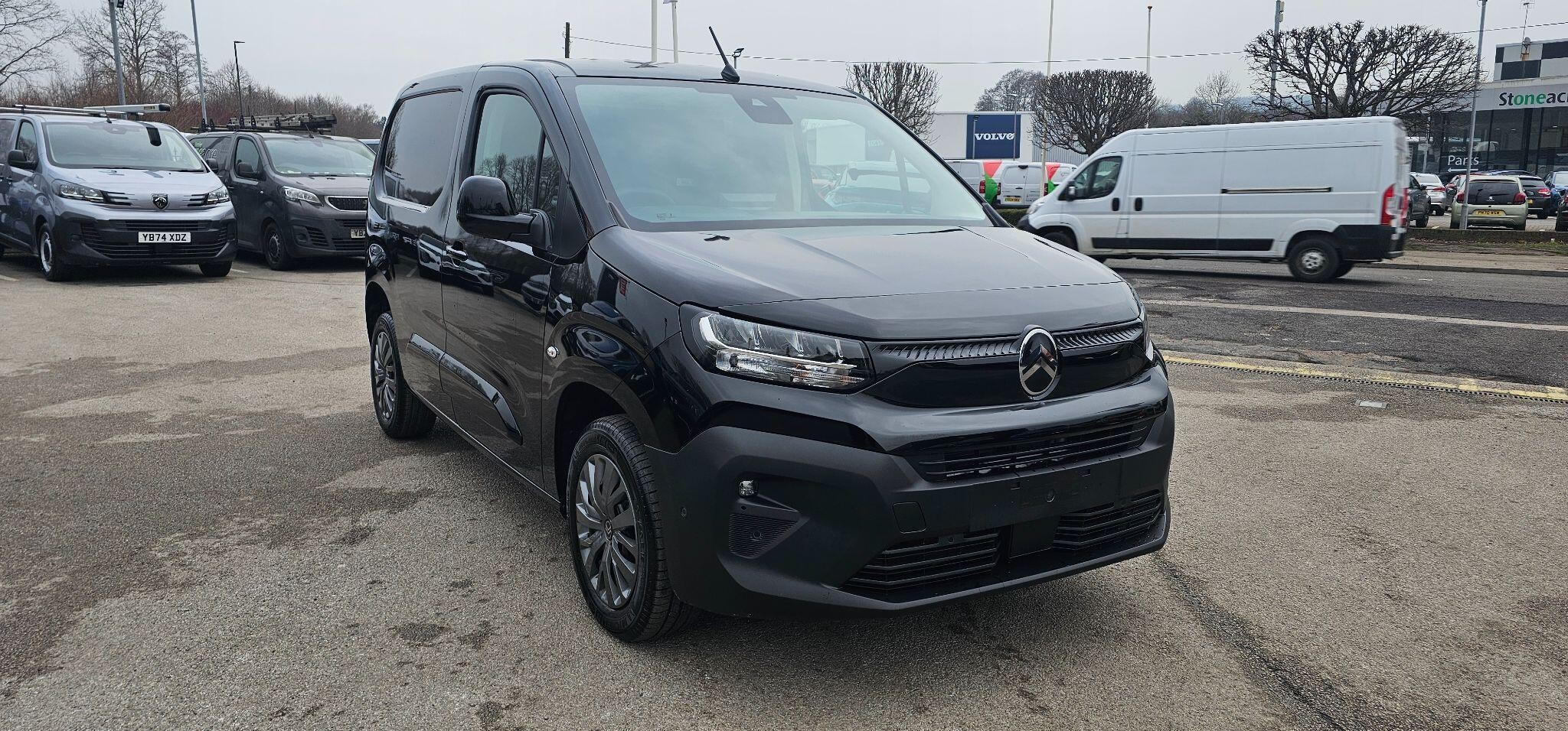 Main listing image - Citroen Berlingo Van