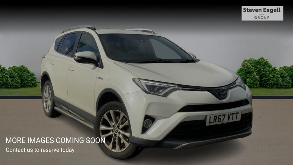 Main listing image - Toyota RAV4