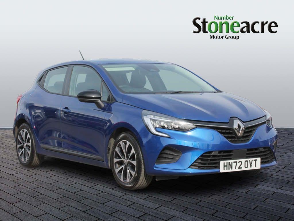 Main listing image - Renault Clio