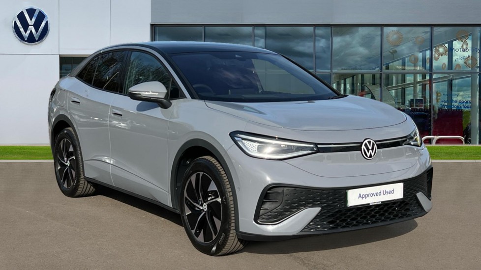 Main listing image - Volkswagen ID.5