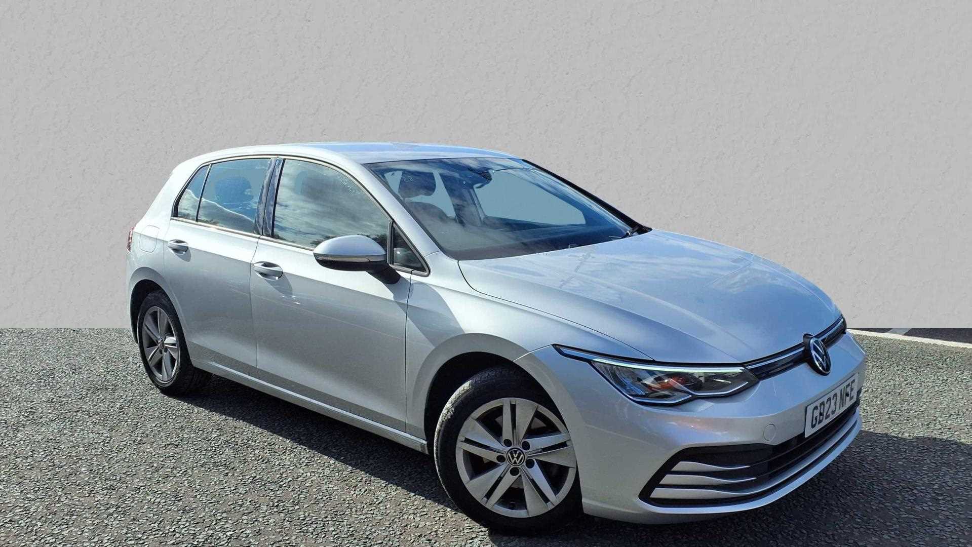 Main listing image - Volkswagen Golf