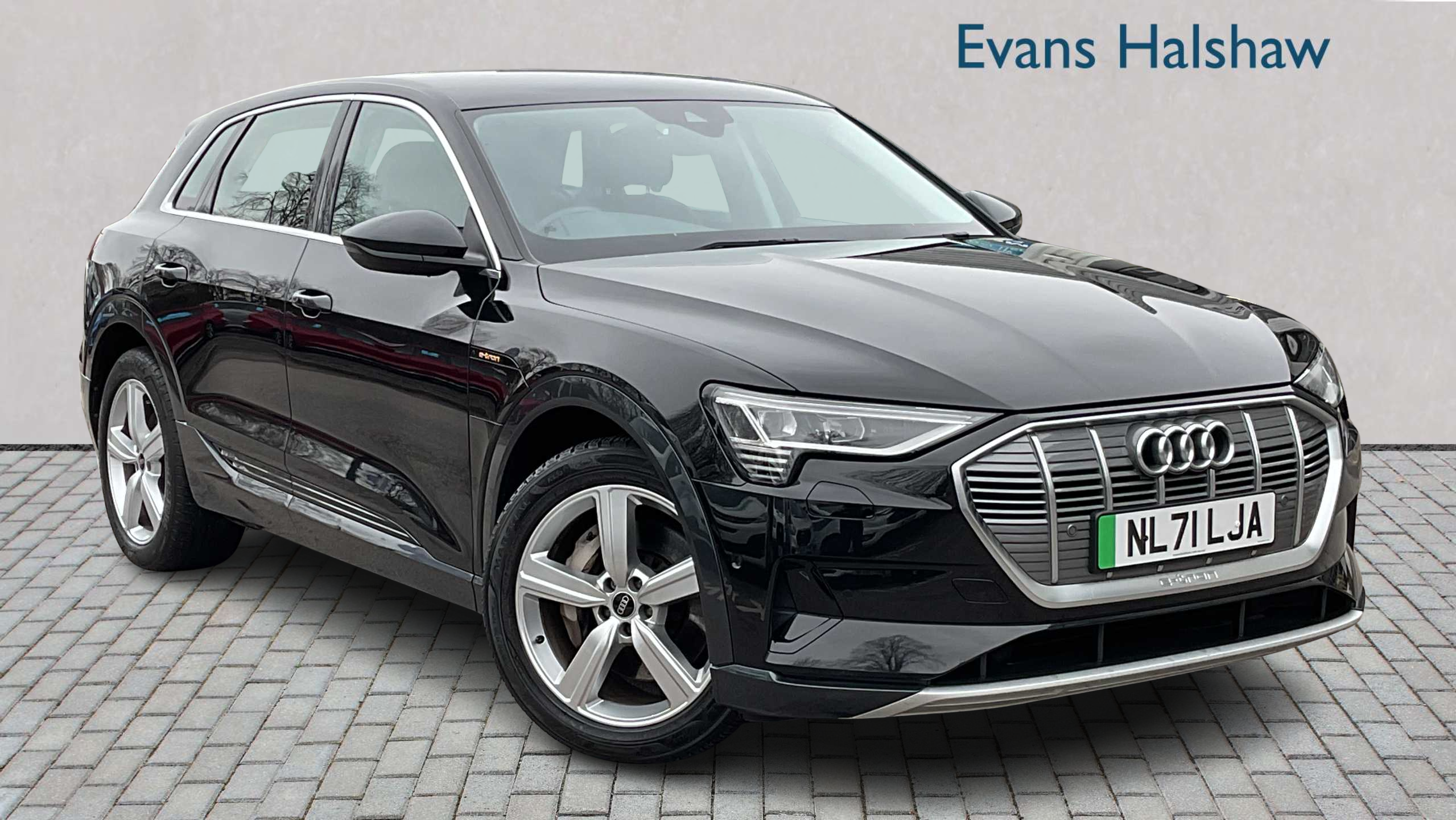 Main listing image - Audi e-tron
