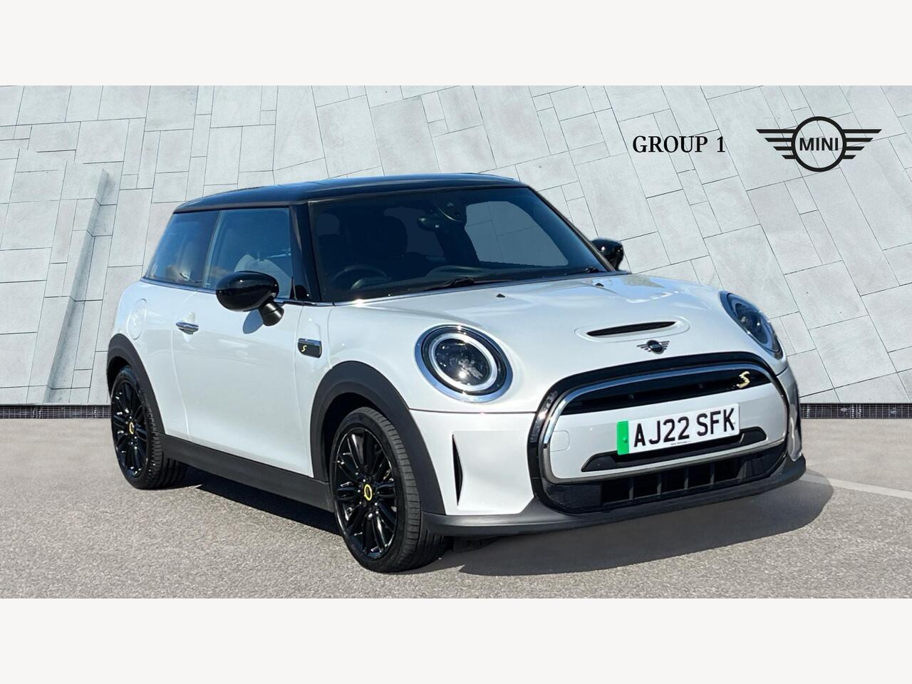 Main listing image - MINI Electric