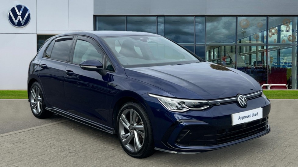 Main listing image - Volkswagen Golf