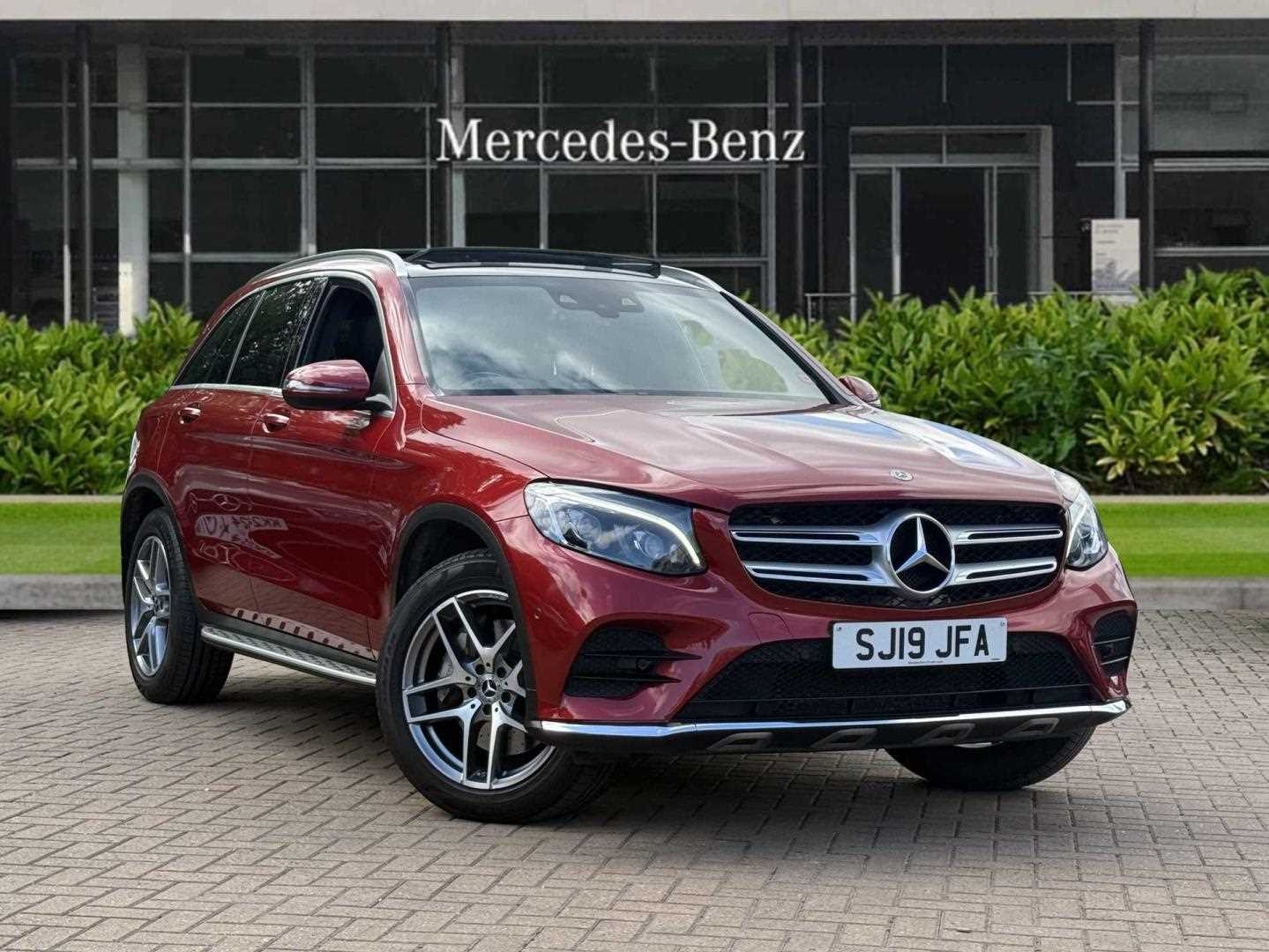 Main listing image - Mercedes-Benz GLC