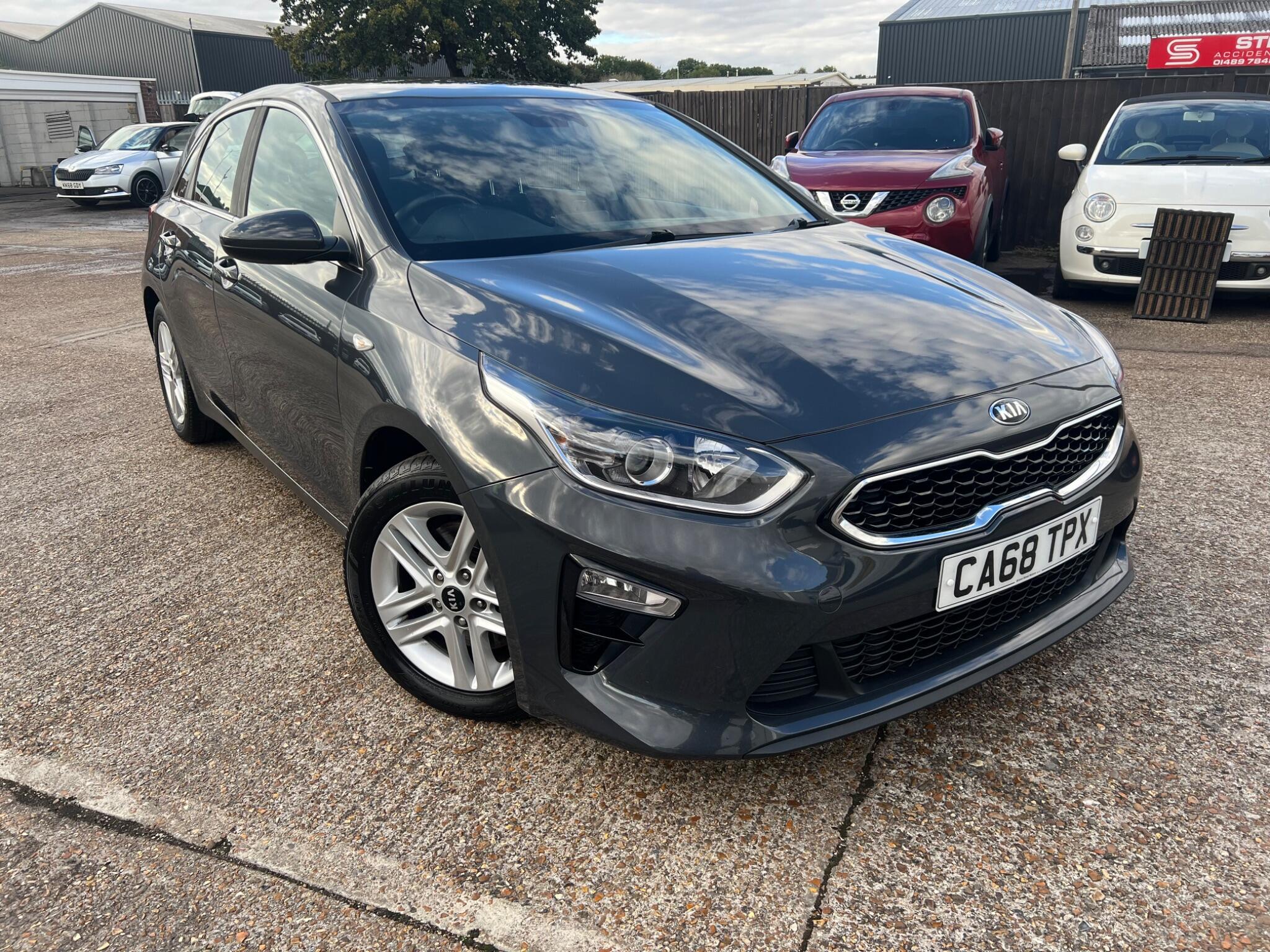 Main listing image - Kia Ceed