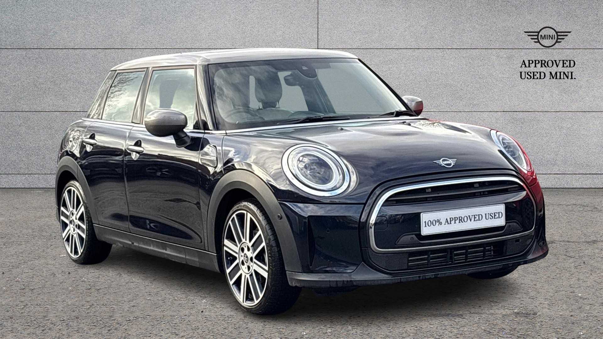 Main listing image - MINI Hatchback 5dr