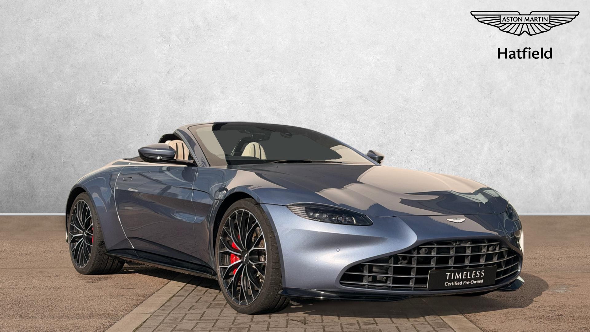 Main listing image - Aston Martin Vantage