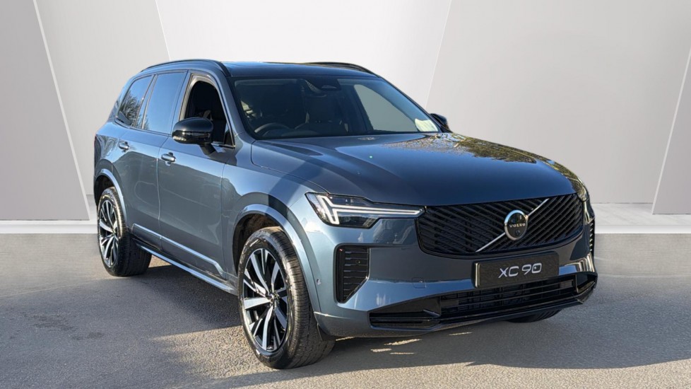 Main listing image - Volvo XC90