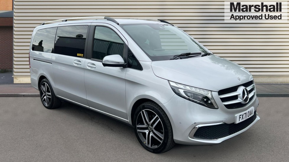 Main listing image - Mercedes-Benz V-Class