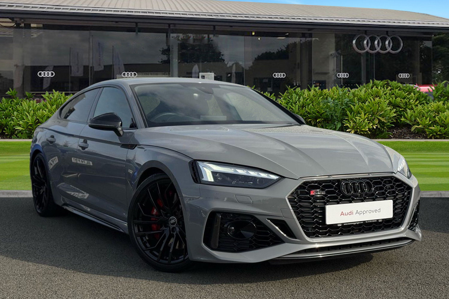 Main listing image - Audi RS5