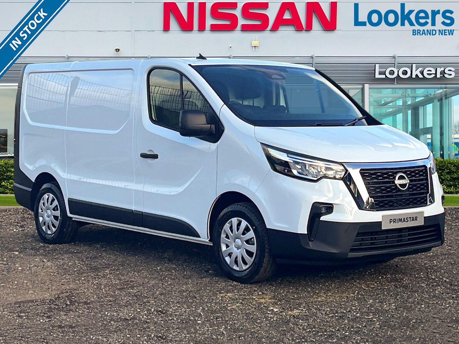 Main listing image - Nissan Primastar