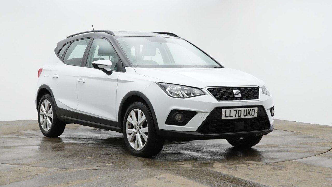 Main listing image - SEAT Arona