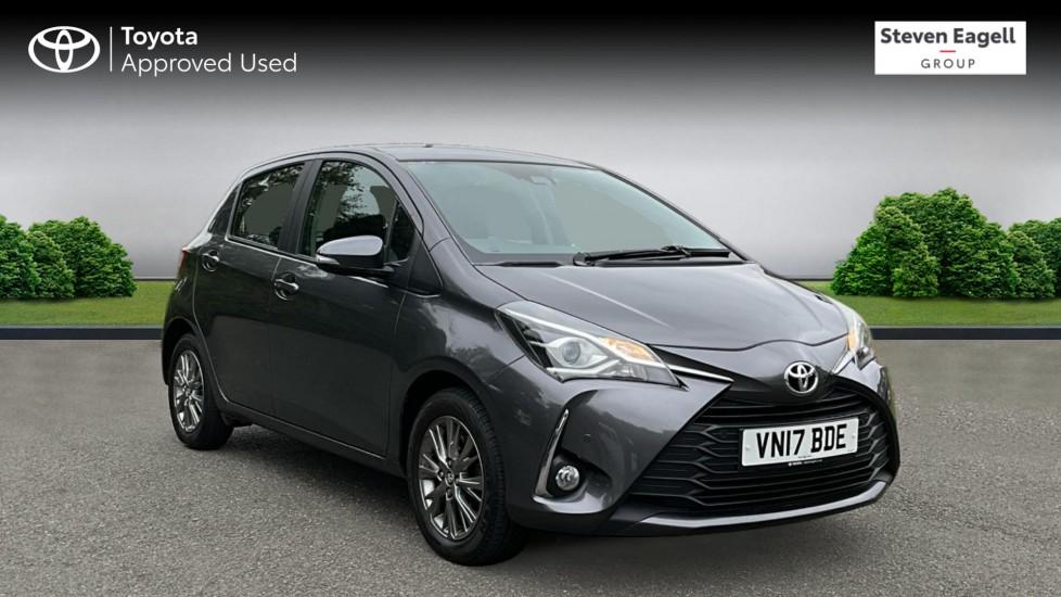 Main listing image - Toyota Yaris