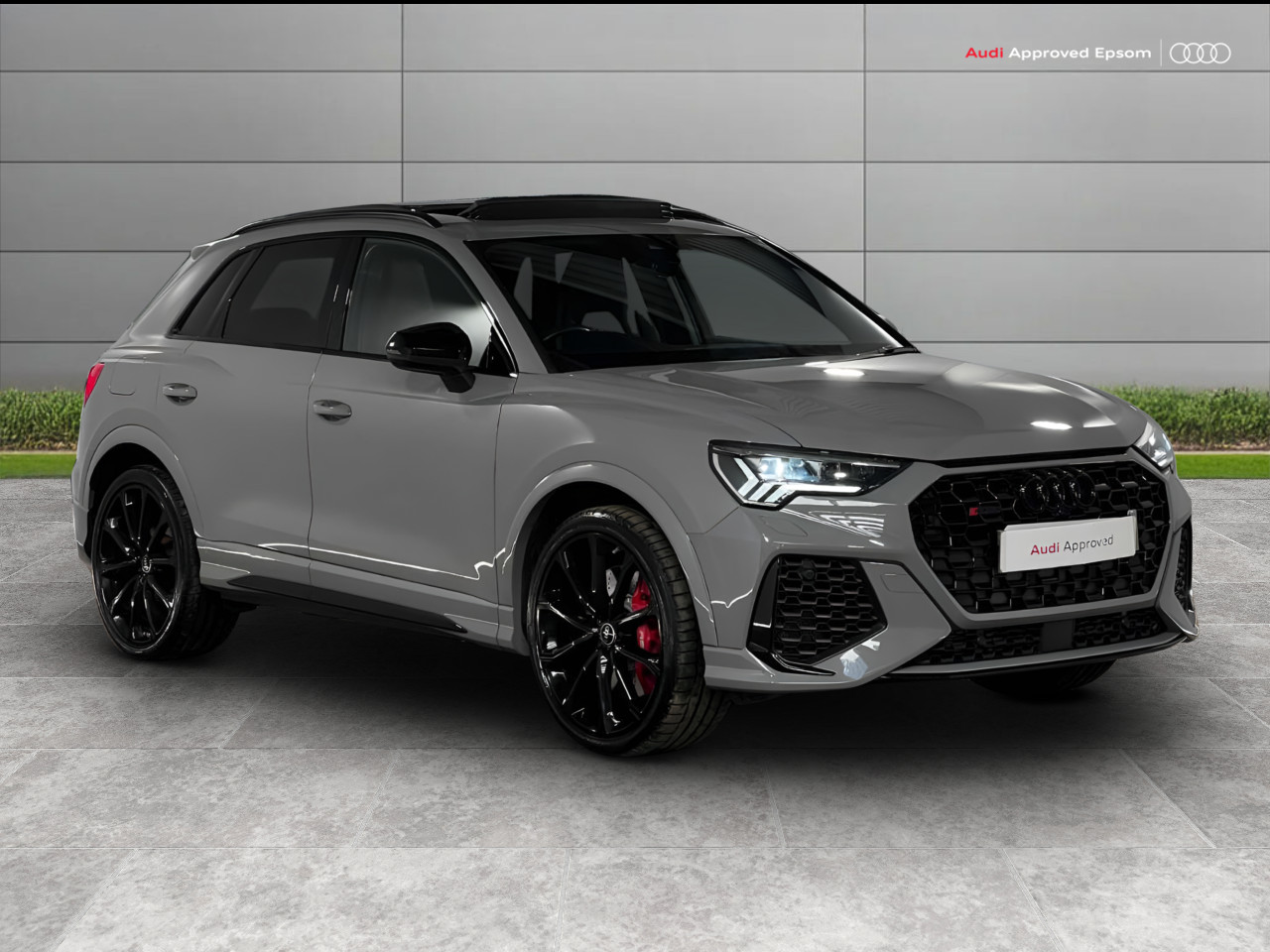 Main listing image - Audi RS Q3