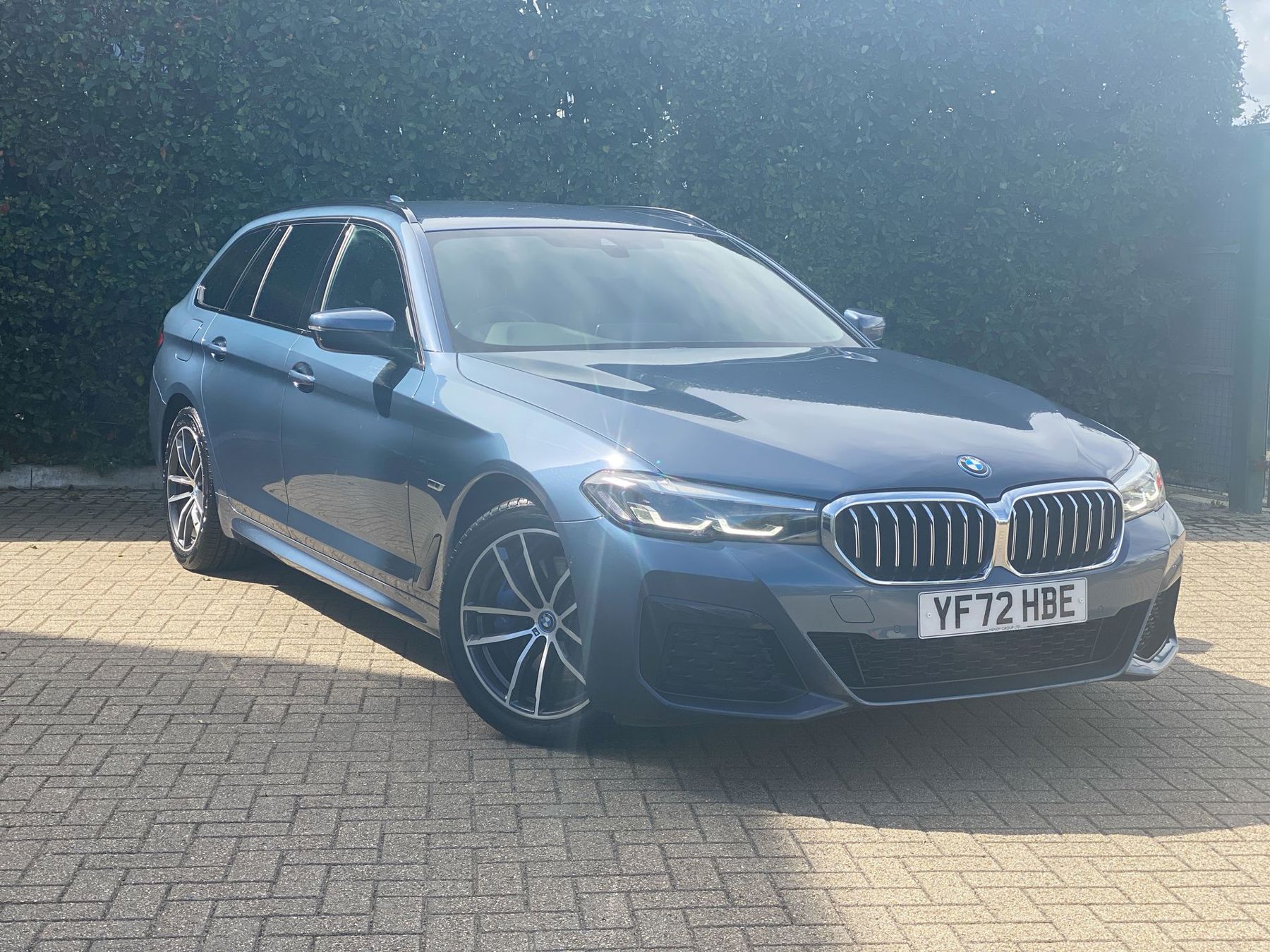 Main listing image - BMW 5 Series Touring