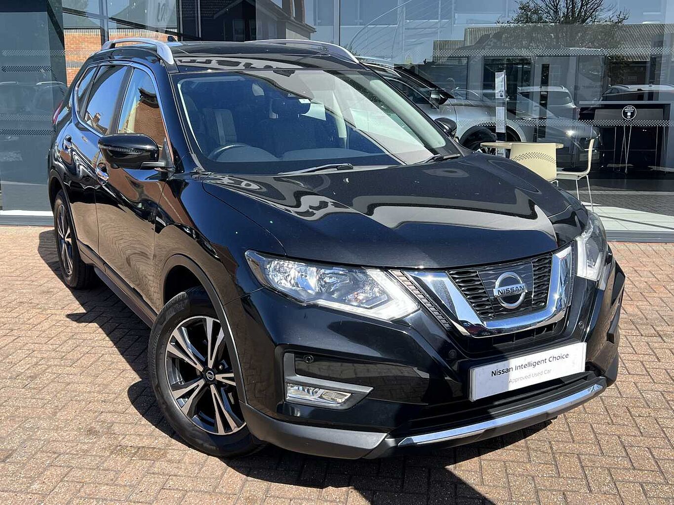 Main listing image - Nissan X-Trail