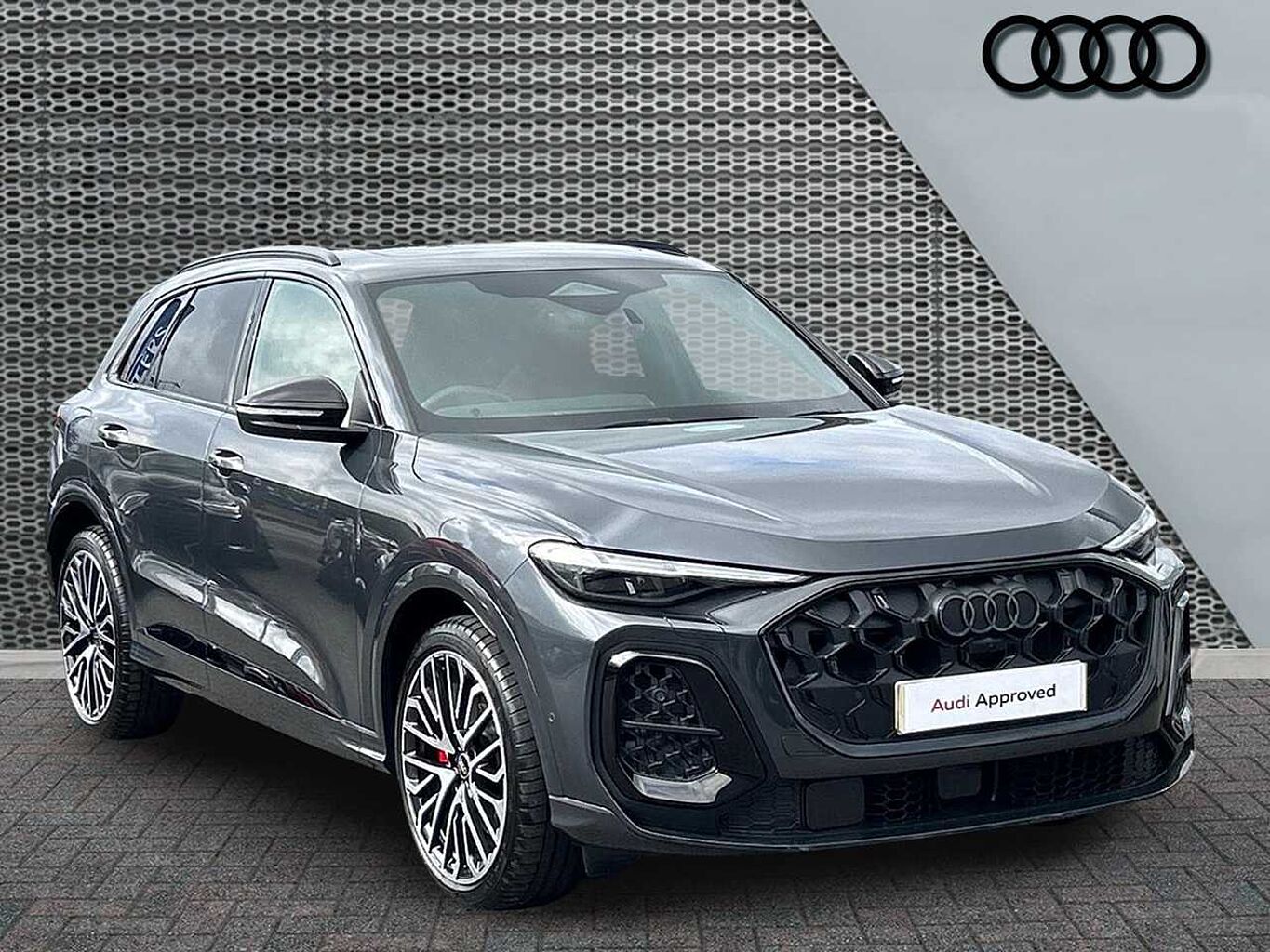 Main listing image - Audi Q5
