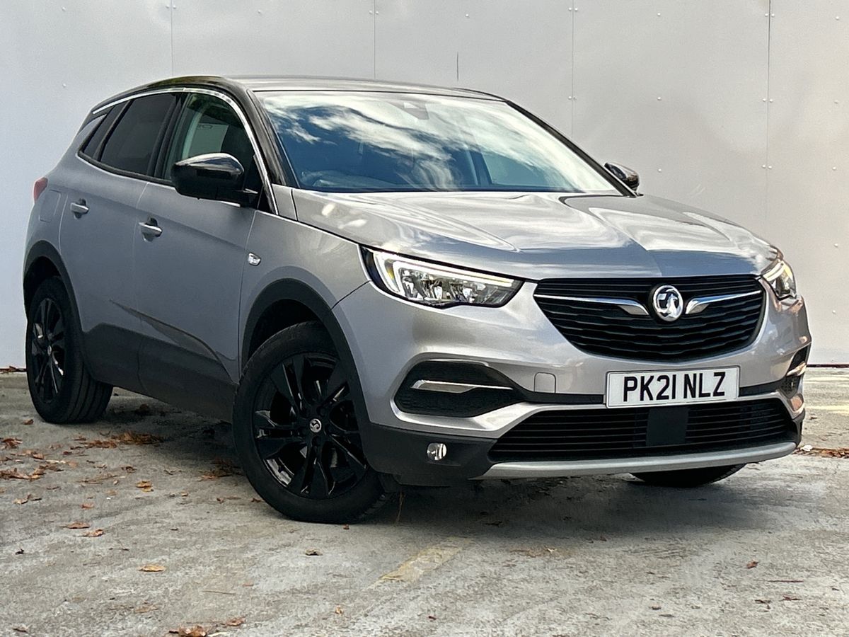 Main listing image - Vauxhall Grandland X