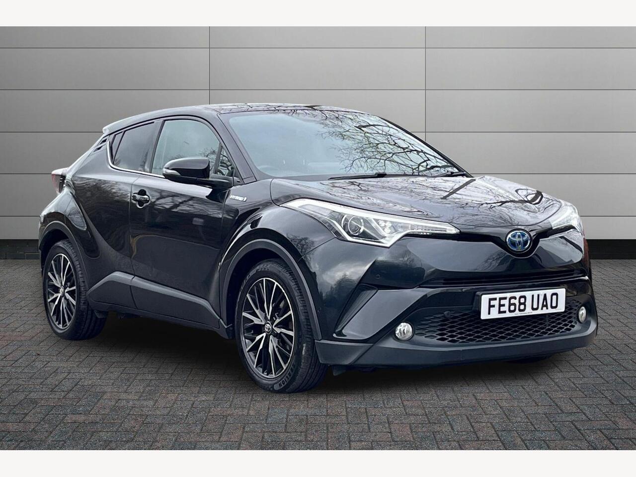 Main listing image - Toyota C-HR