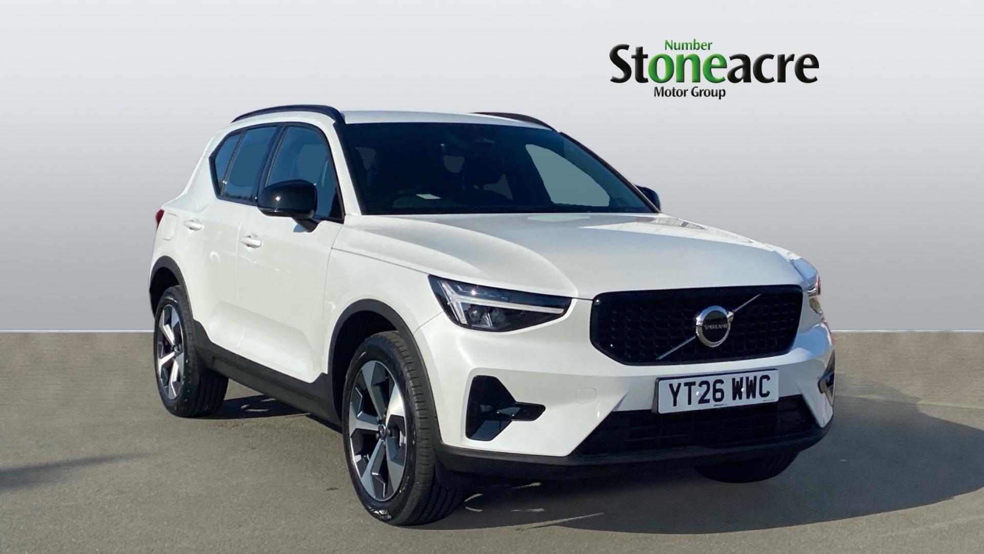 Main listing image - Volvo XC40