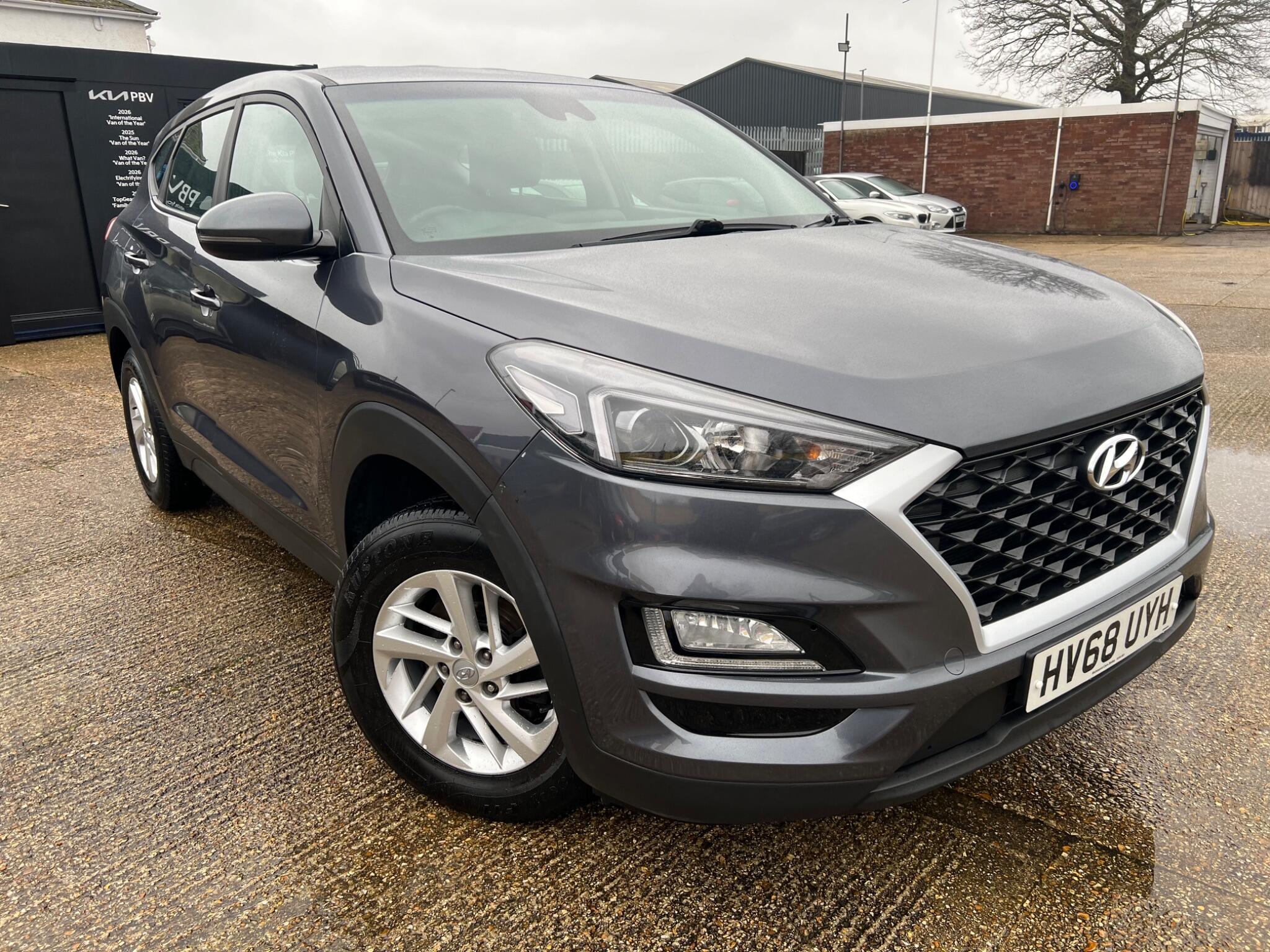Main listing image - Hyundai Tucson