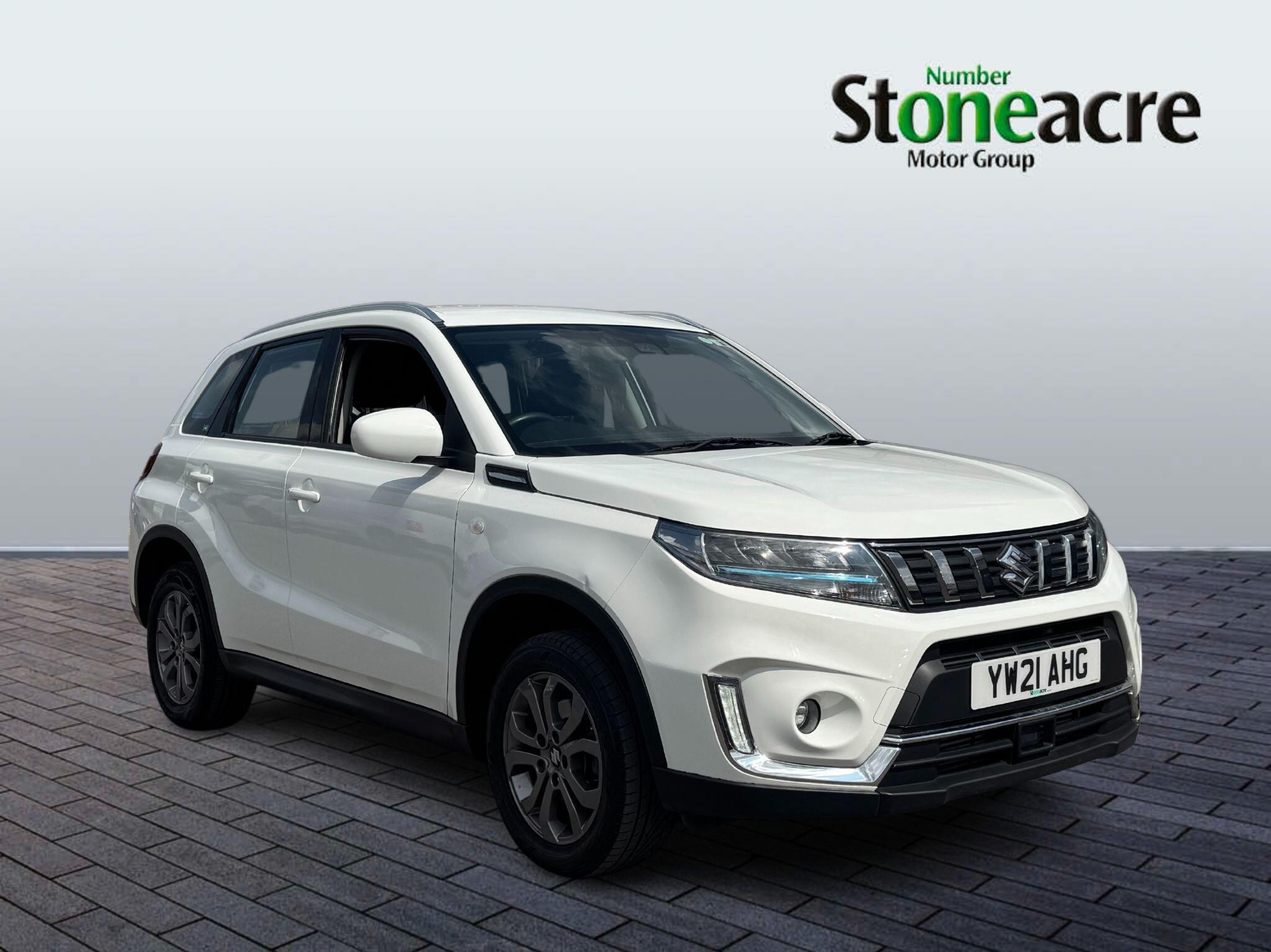 Main listing image - Suzuki Vitara
