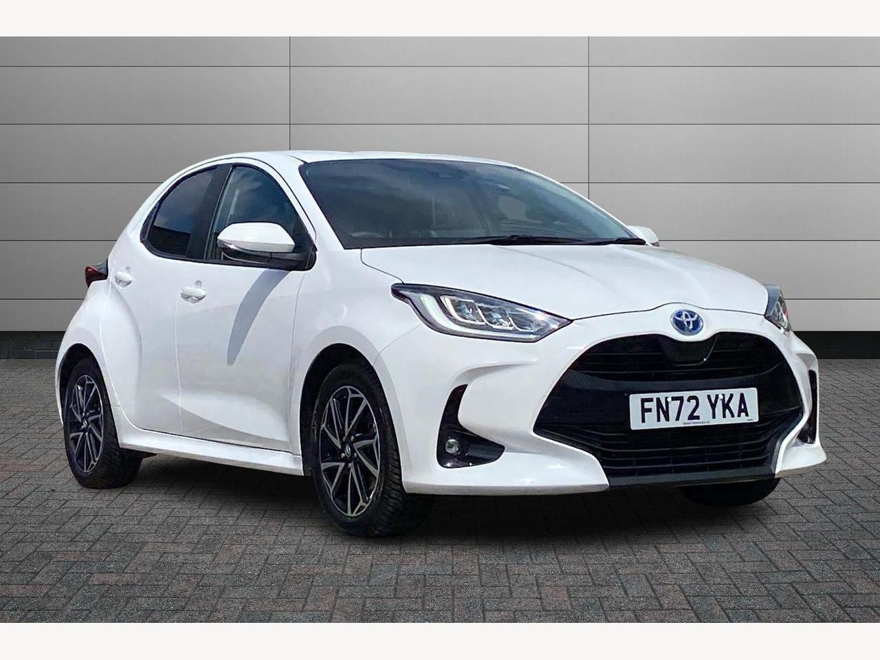 Main listing image - Toyota Yaris