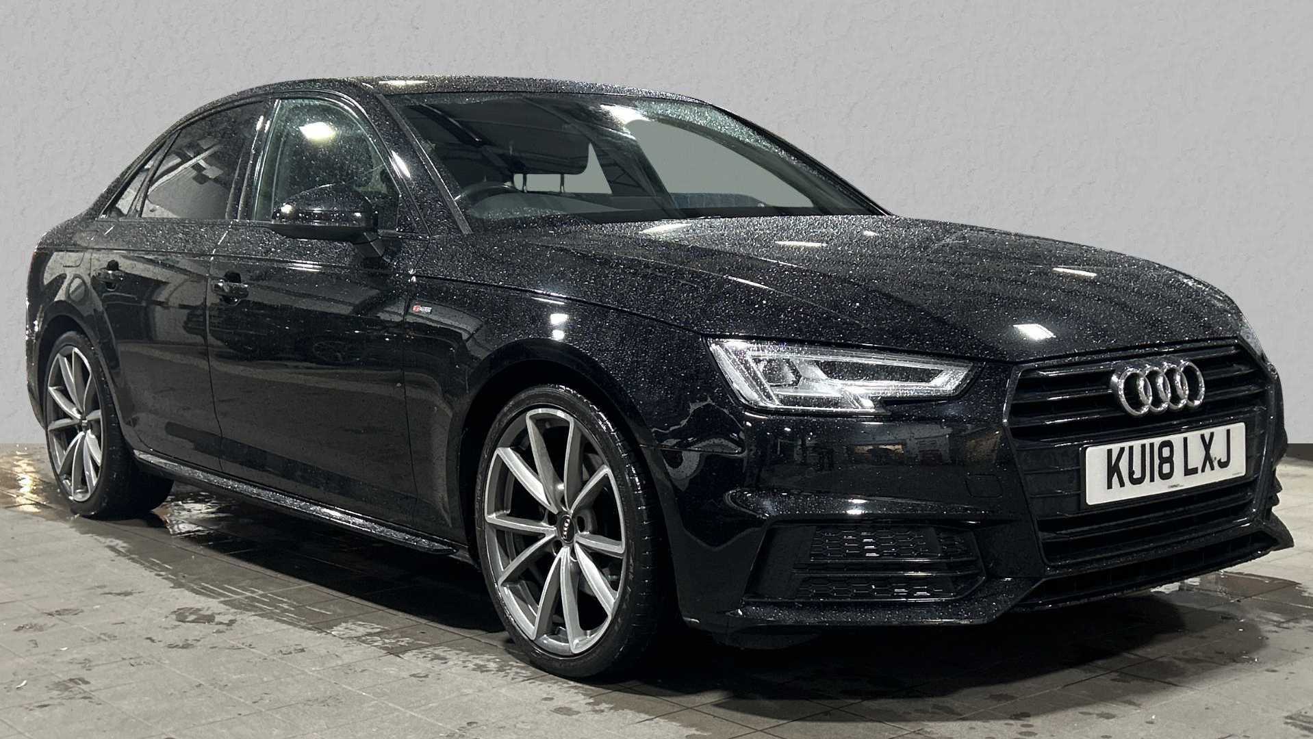 Main listing image - Audi A4