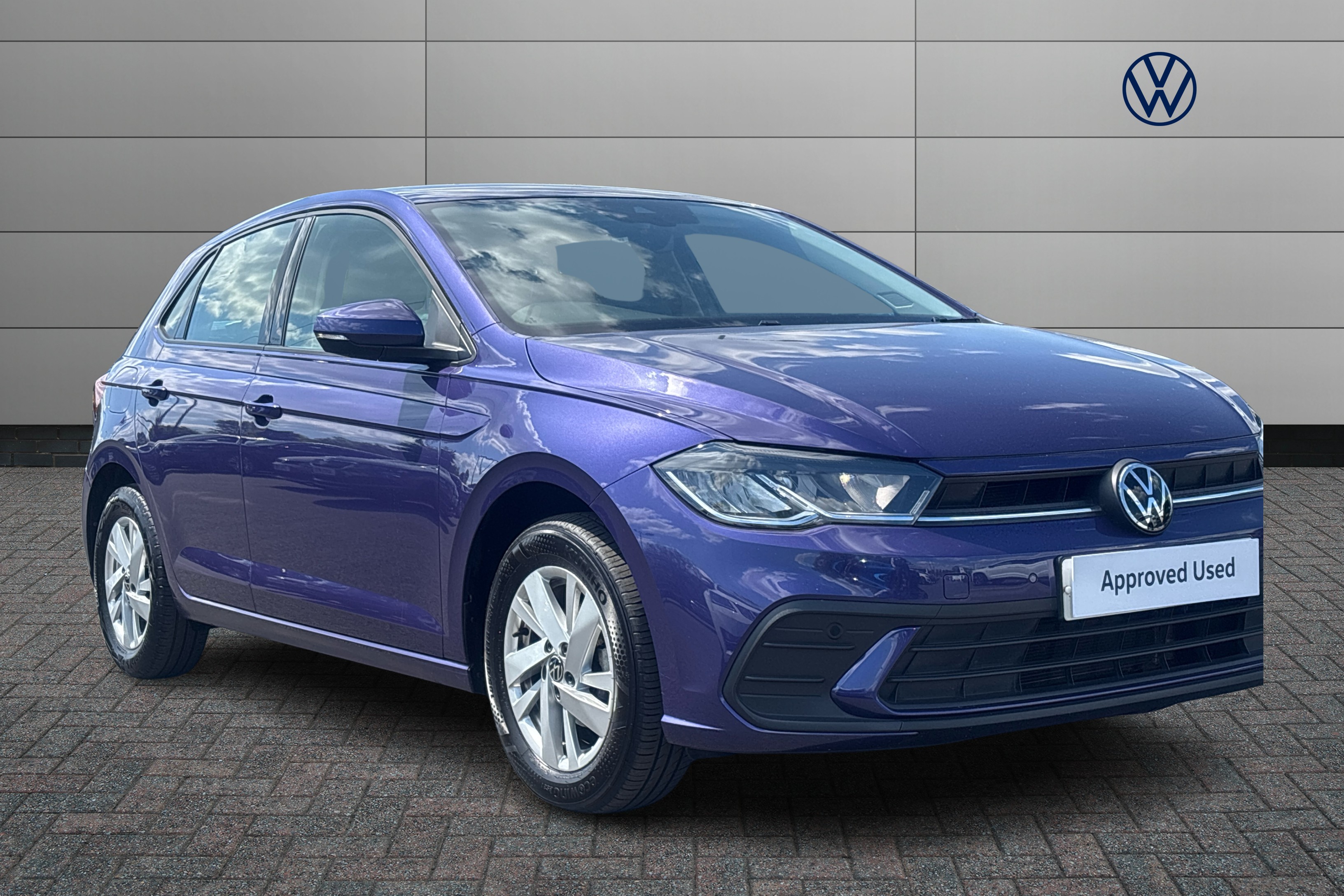 Main listing image - Volkswagen Polo