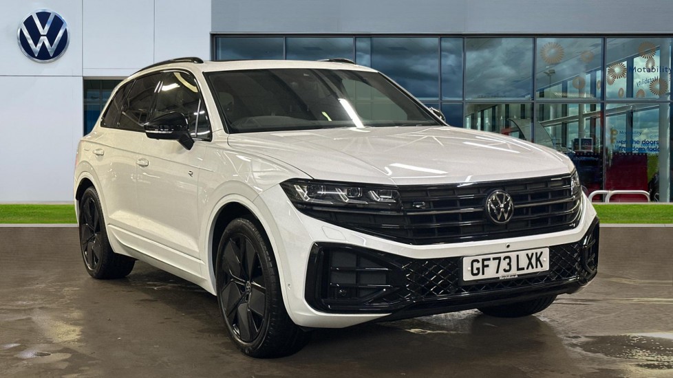 Main listing image - Volkswagen Touareg