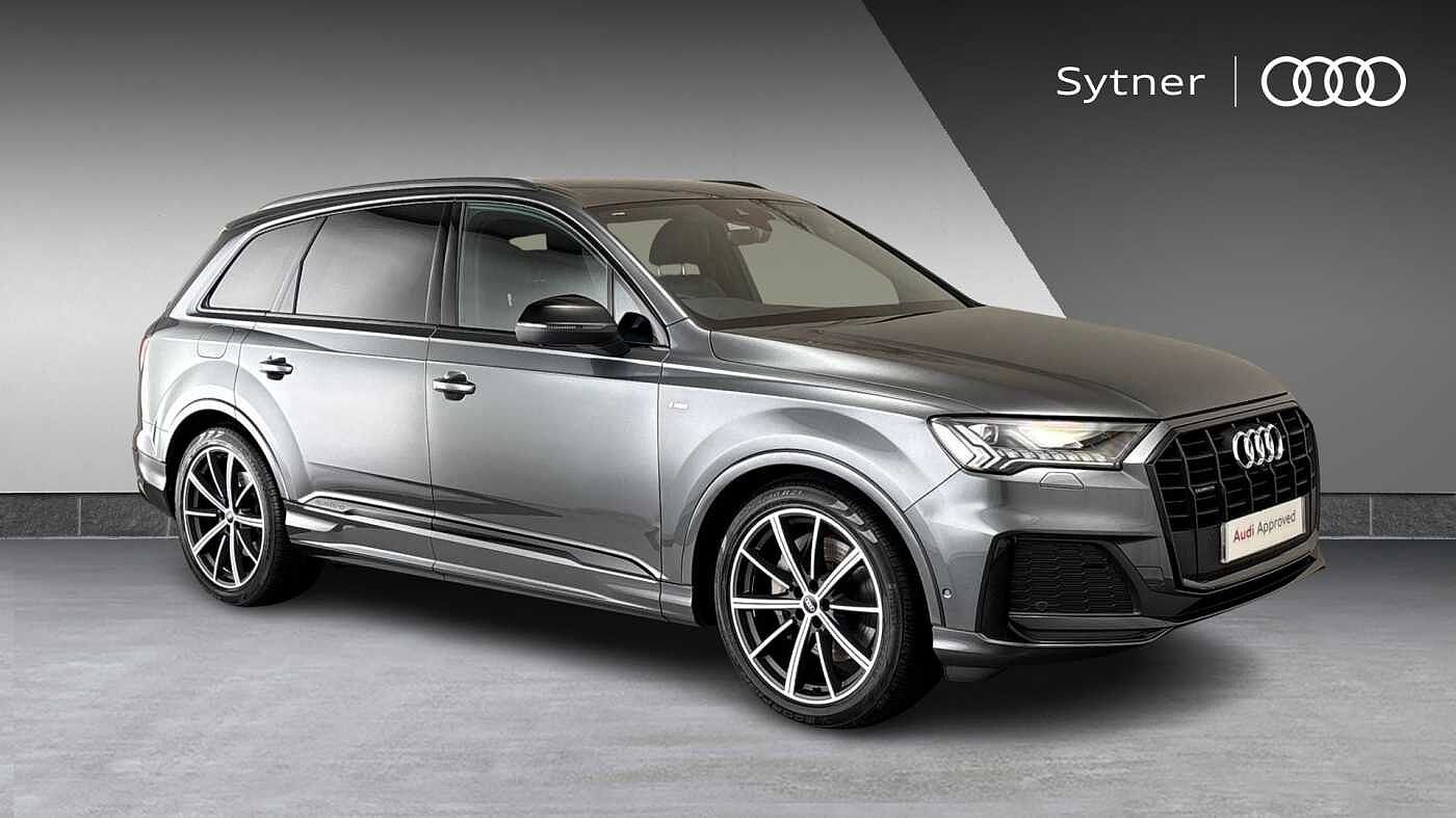 Main listing image - Audi Q7