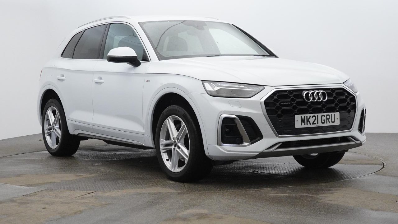 Main listing image - Audi Q5