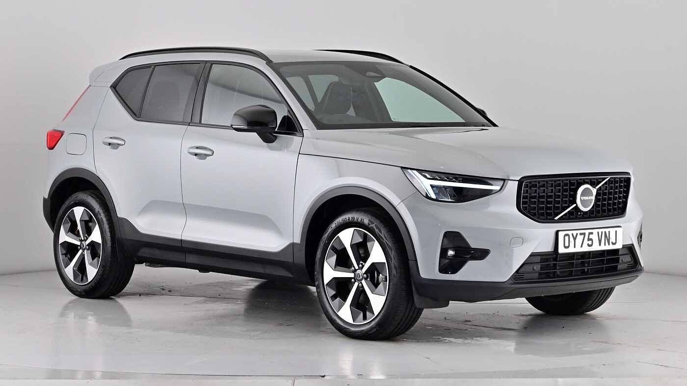 Main listing image - Volvo XC40