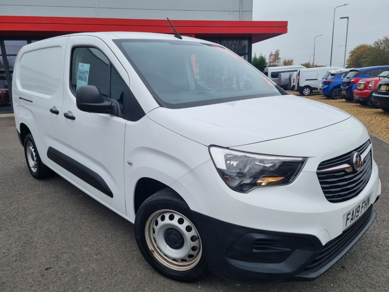 Main listing image - Vauxhall Combo Cargo