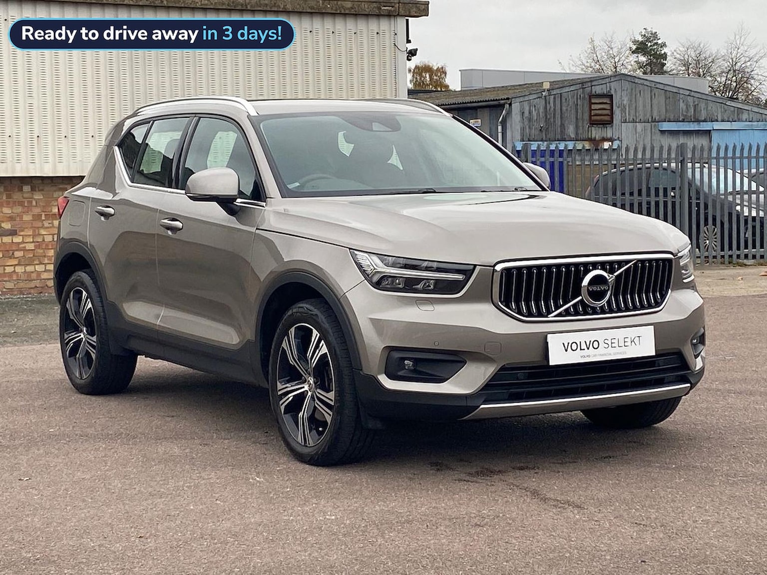 Main listing image - Volvo XC40