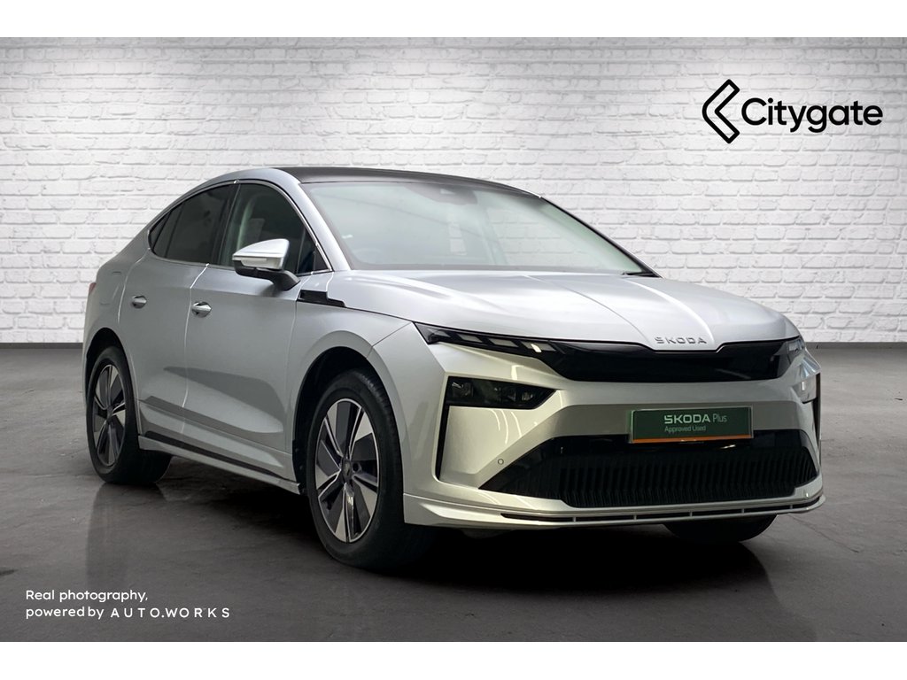 Main listing image - Skoda Enyaq