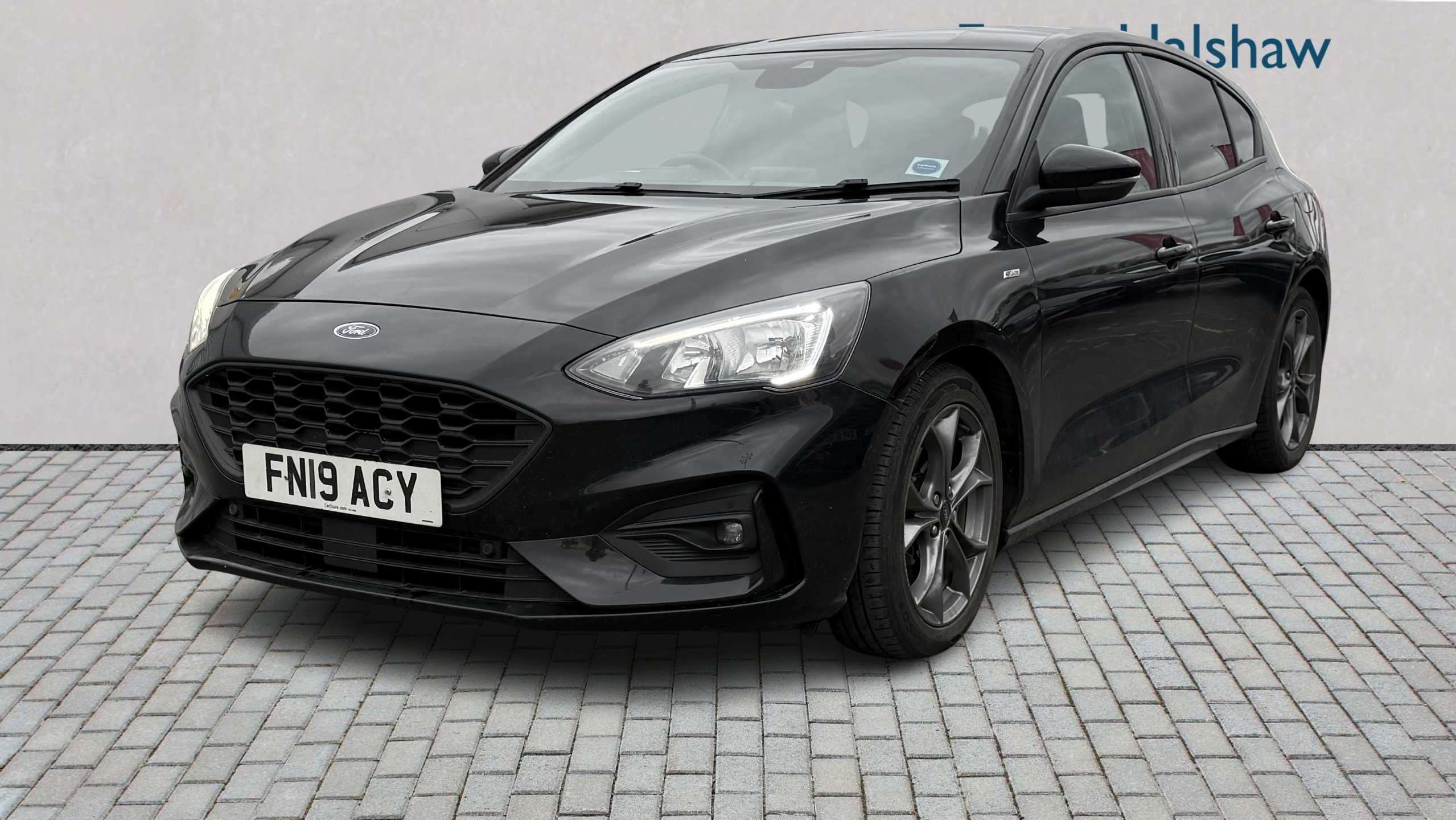 Main listing image - Ford Focus