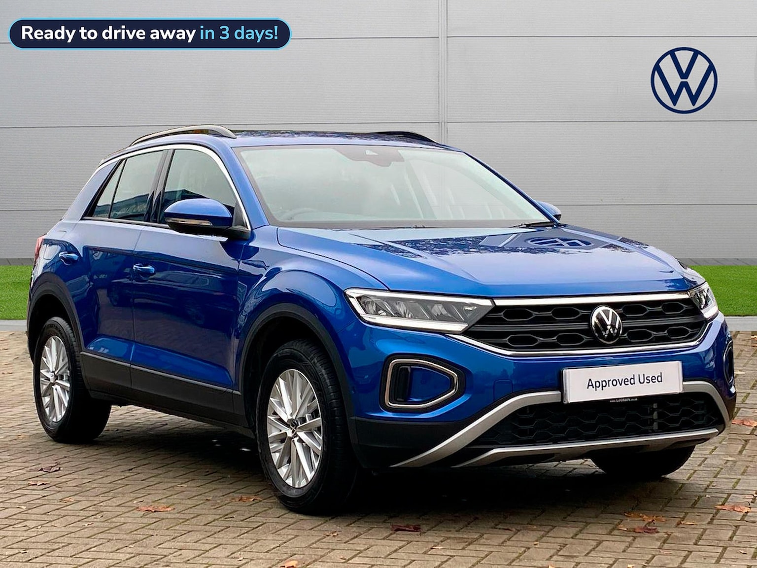 Main listing image - Volkswagen T-Roc