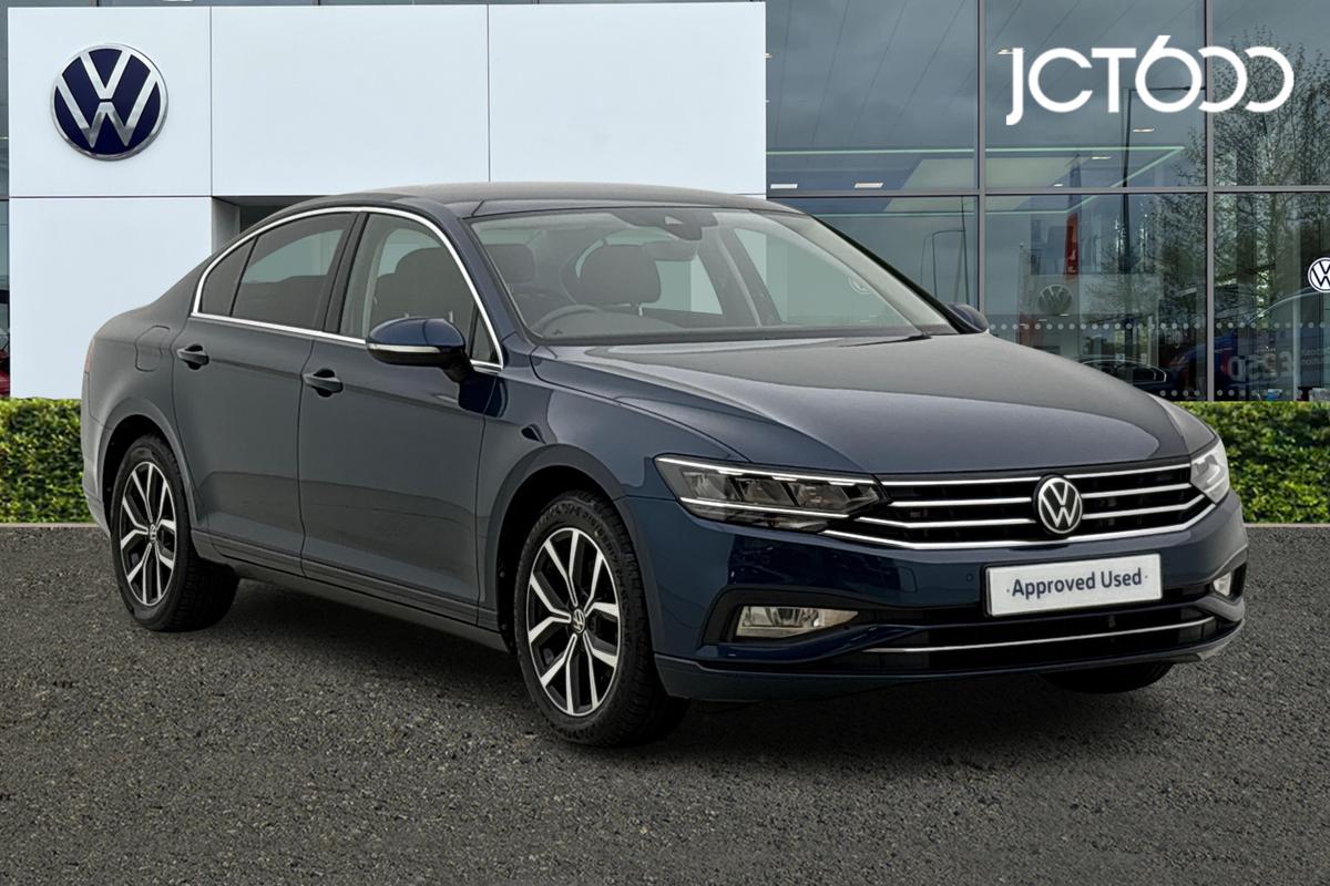 Main listing image - Volkswagen Passat
