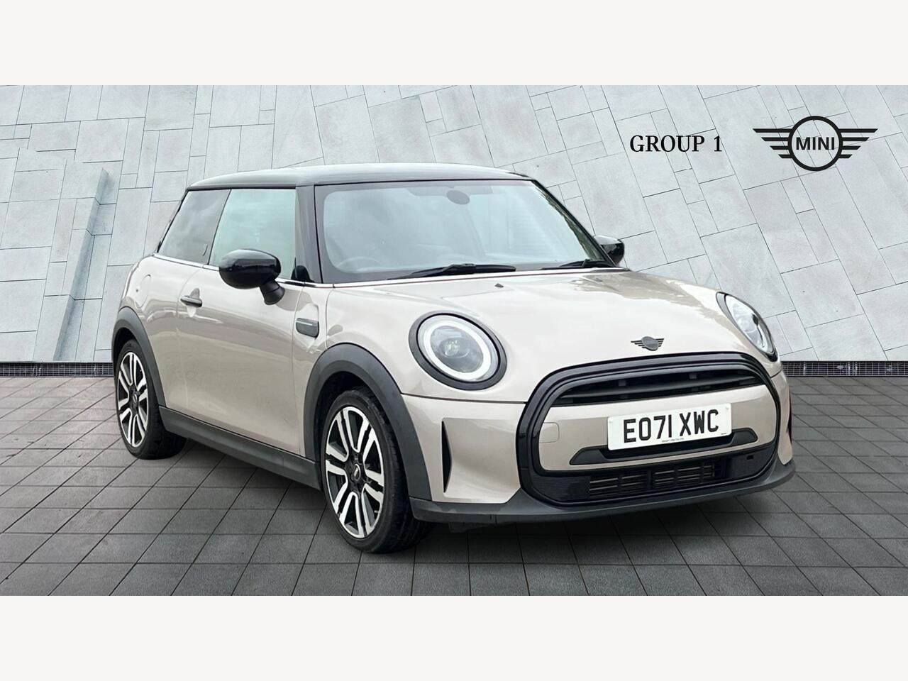Main listing image - MINI Hatchback