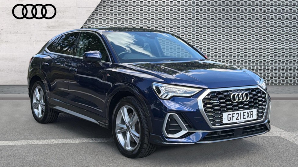 Main listing image - Audi Q3